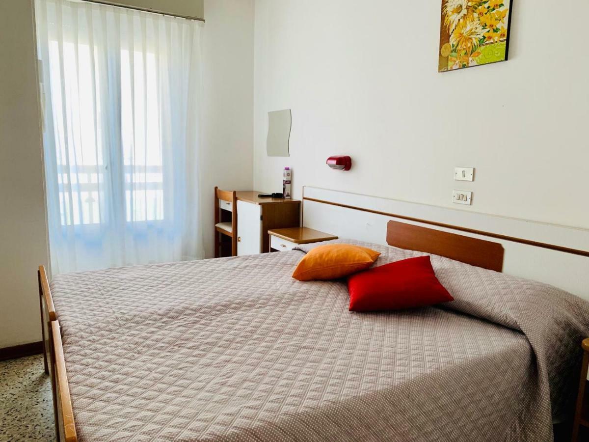 Hotel Graziana Riccione Exteriér fotografie